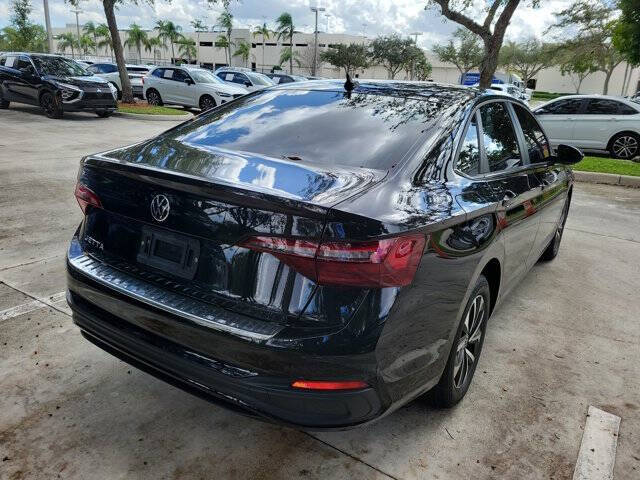 2024 Volkswagen Jetta S