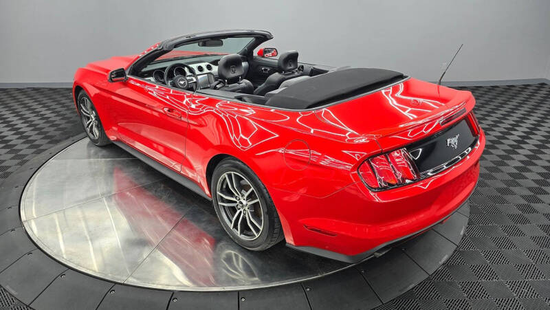 2017 Ford Mustang EcoBoost Premium