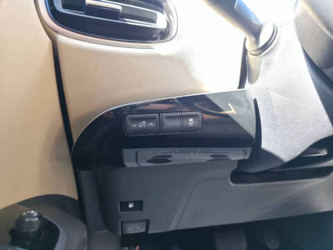 2016 Toyota Prius Two Eco