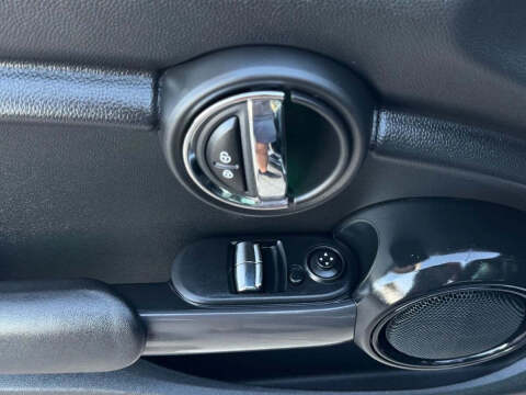 2015 MINI Hardtop 2 Door Cooper