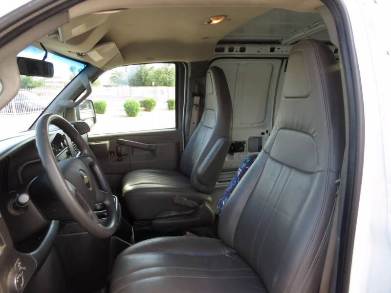 2018 Chevrolet Express 2500