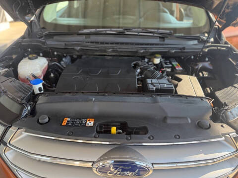 2017 Ford Edge Titanium