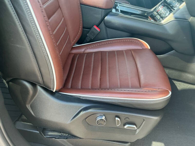 2023 GMC Yukon XL Denali Ultimate