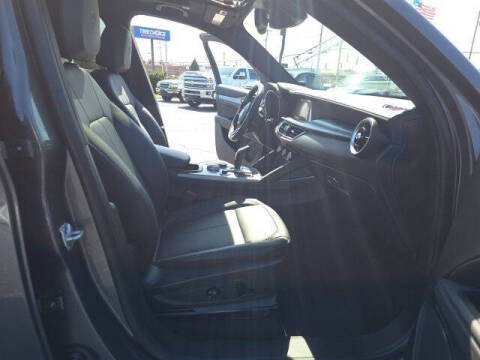 2024 Alfa Romeo Stelvio Ti