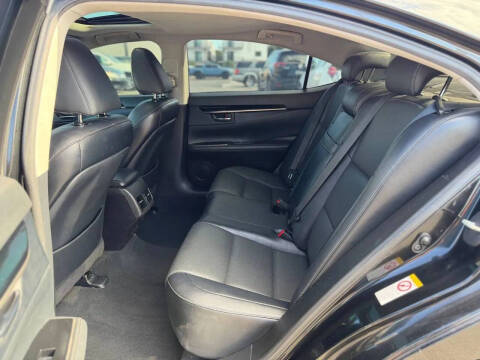 2017 Lexus ES 350