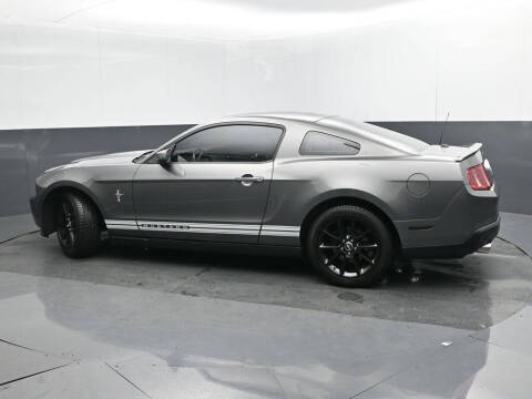2011 Ford Mustang V6