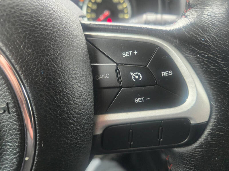 2016 Jeep Renegade Trailhawk