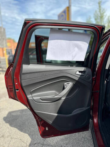 2016 Ford Escape SE