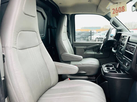 2018 Chevrolet Express 2500