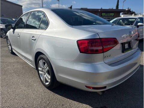 2015 Volkswagen Jetta