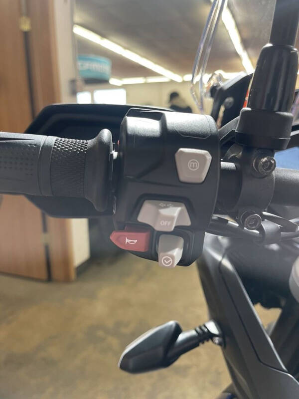 2021 Triumph 850 Sport