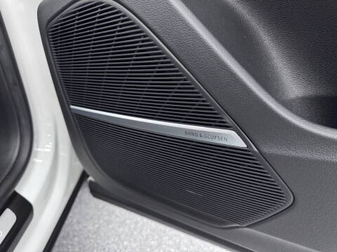 2020 Audi Q8 quattro Prestige 55 TFSI