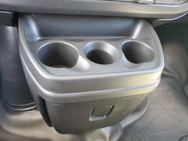 2024 Chevrolet Express 2500