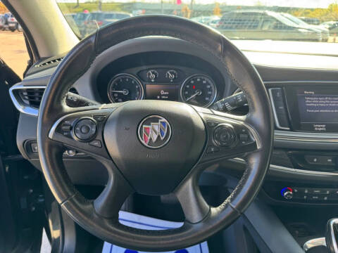 2020 Buick Enclave Essence