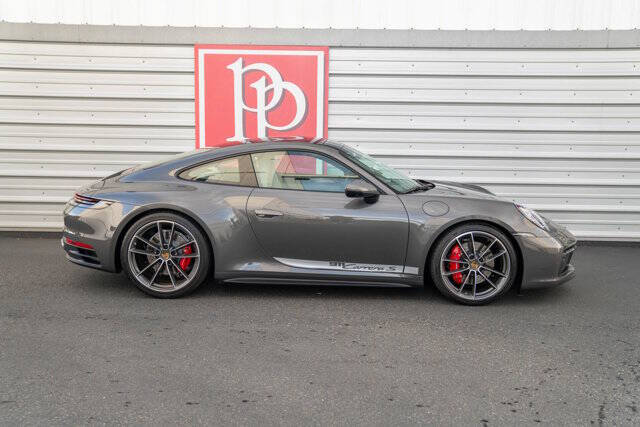 2021 Porsche 911 39