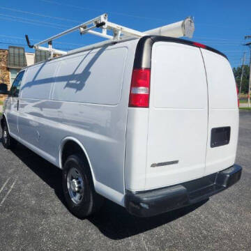 2021 Chevrolet Express 2500