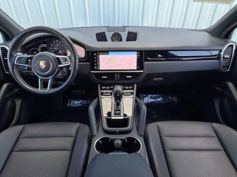 2022 Porsche Cayenne E-Hybrid