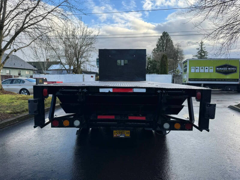 1993 Ford CF8000