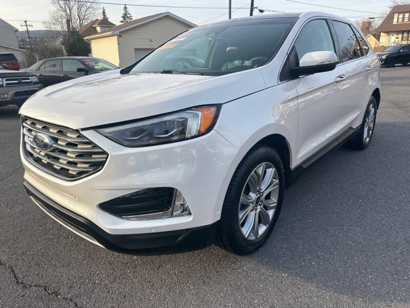 2019 Ford Edge Titanium