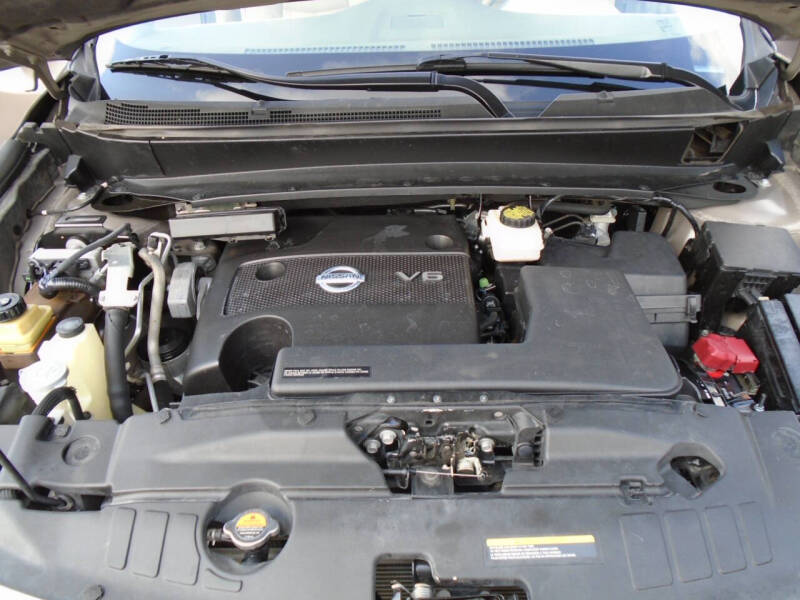 2014 Nissan Pathfinder Platinum