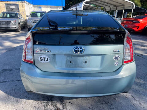 2014 Toyota Prius Two