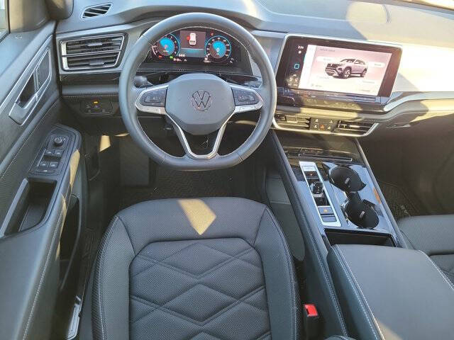 2025 Volkswagen Atlas Cross Sport SE