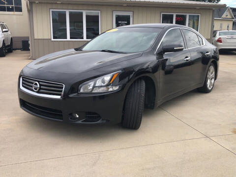 2012 Nissan Maxima for sale at EURO MOTORS AUTO DEALER INC in Champaign IL
