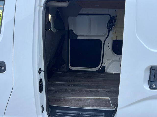 2017 Nissan NV200 SV