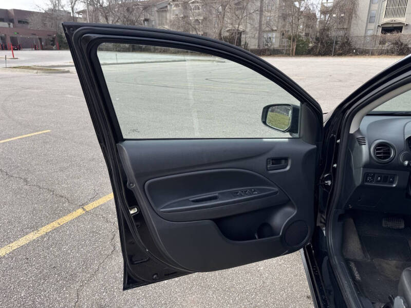 2021 Mitsubishi Mirage SE