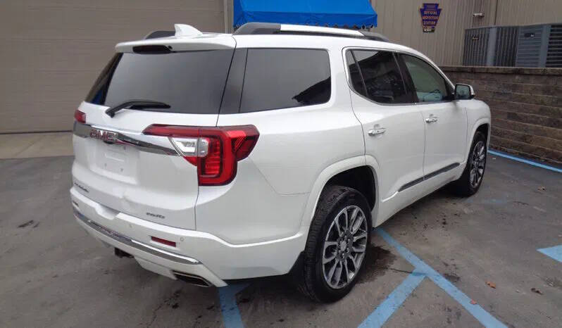 2020 GMC Acadia Denali