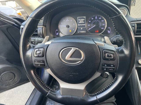 2017 Lexus IS 300