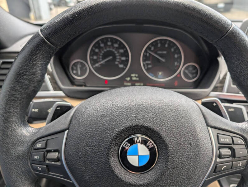 2017 BMW 3 Series 330e iPerformance