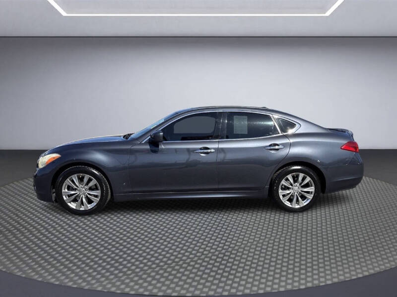 2011 Infiniti M37
