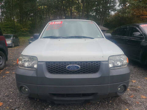 2005 Ford Escape XLT