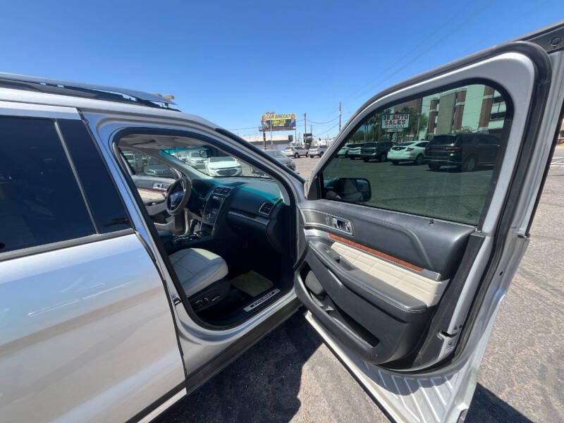 2016 Ford Explorer Platinum