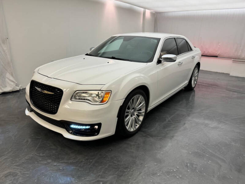 2014 Chrysler 300 C