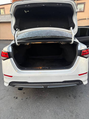 2020 Nissan Sentra SR