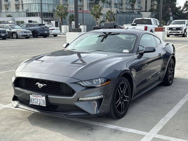 2021 Ford Mustang EcoBoost