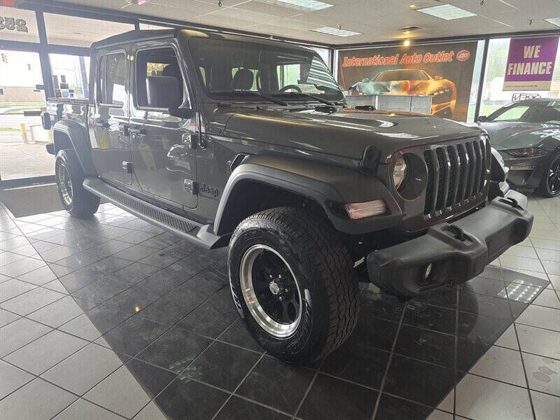 2020 Jeep Gladiator Sport