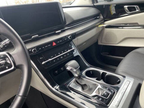 2022 Kia Carnival EX