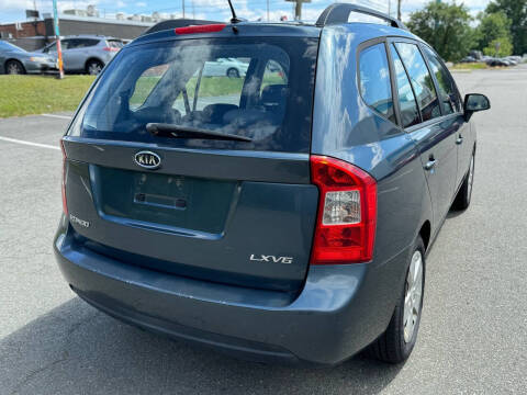 2009 Kia Rondo LX