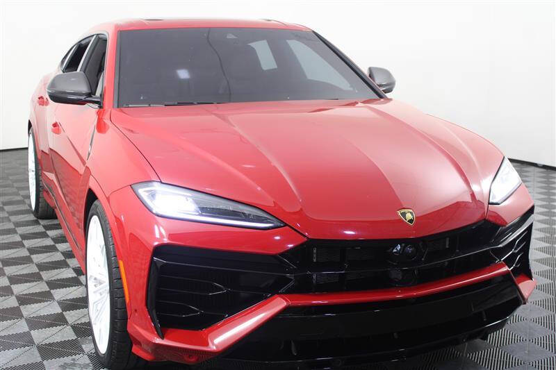 2025 Lamborghini Urus SE