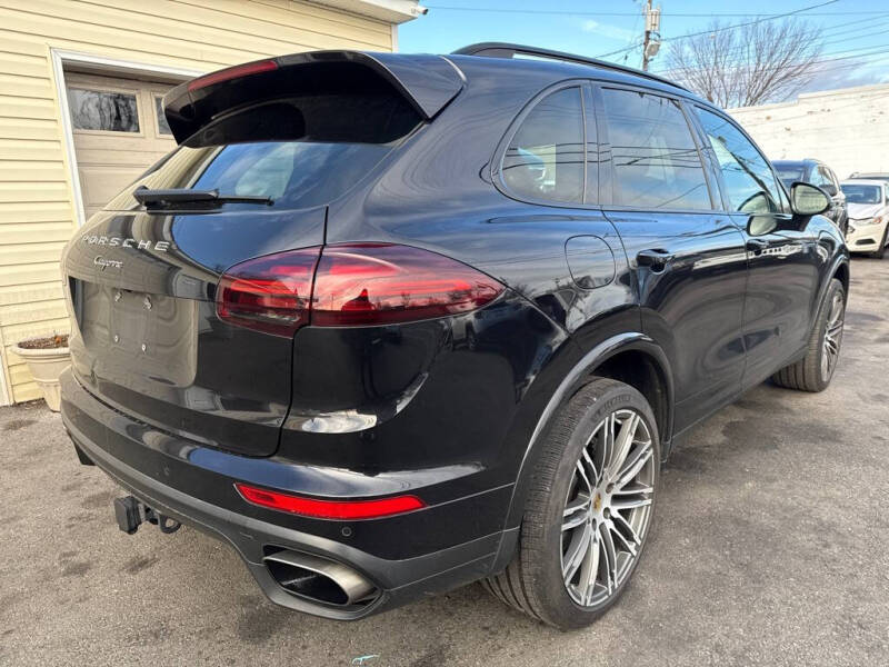 2016 Porsche Cayenne