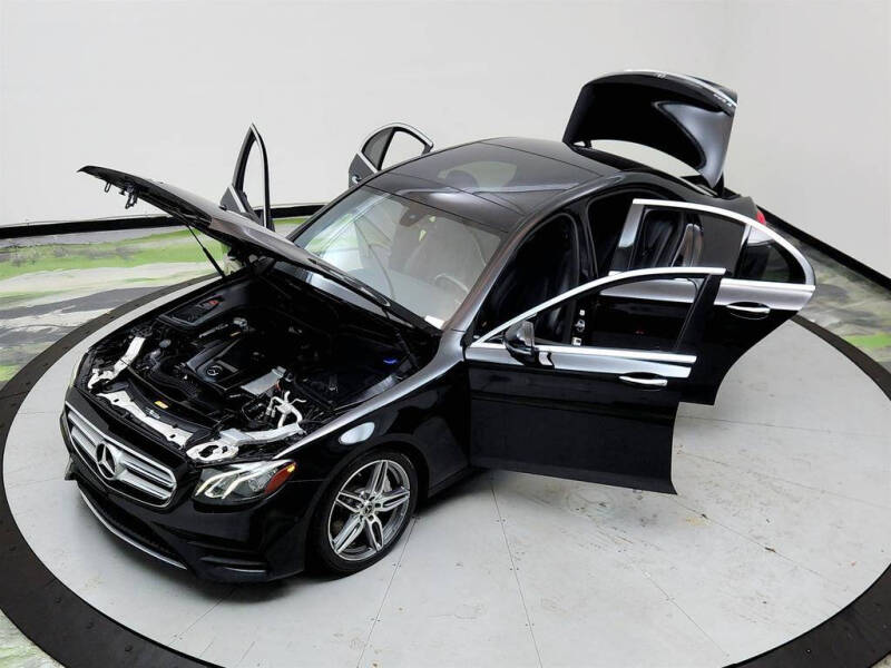 2019 Mercedes-Benz E-Class E 300