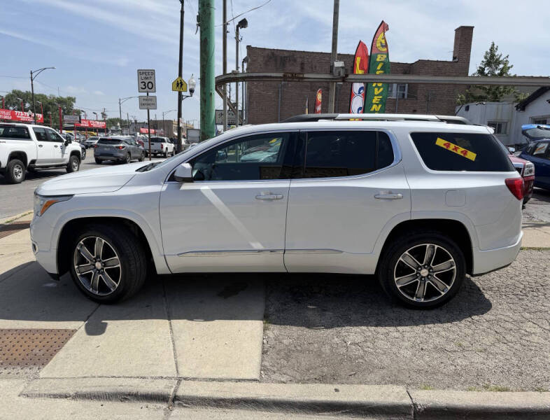 2017 GMC Acadia Denali