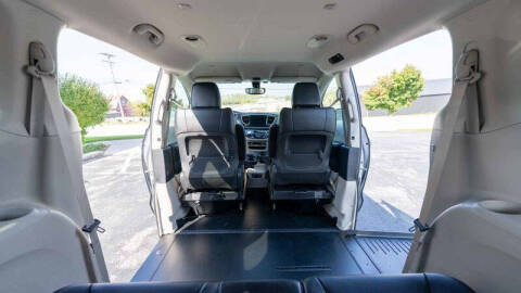 2020 Chrysler Pacifica Touring L