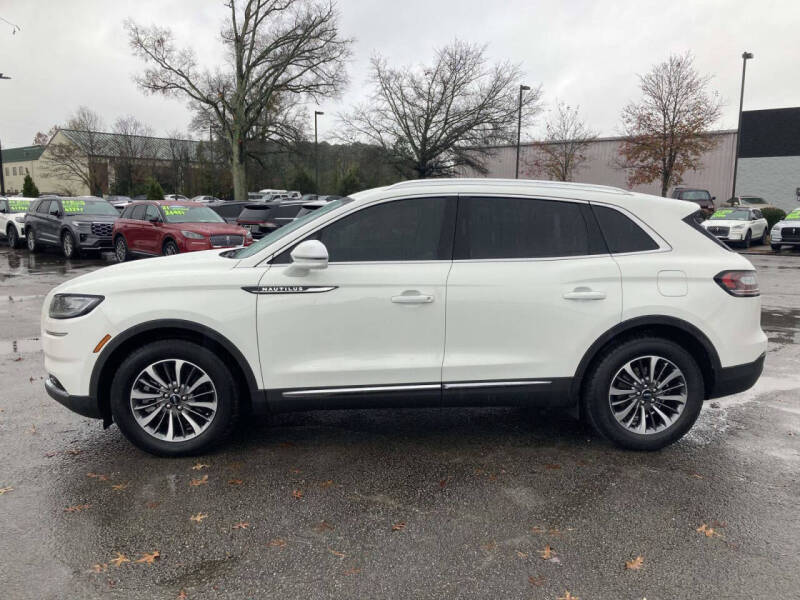 2022 Lincoln Nautilus Standard