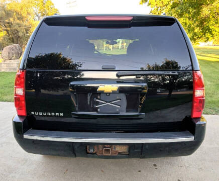 2013 Chevrolet Suburban LTZ