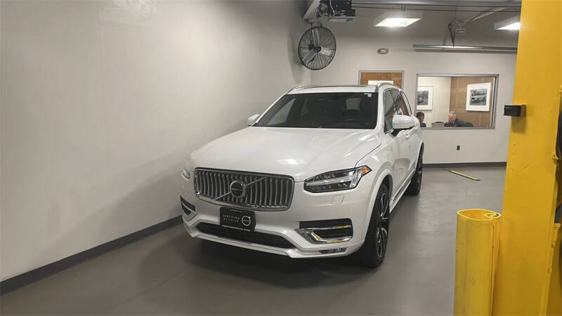 2024 Volvo XC90 B6 Plus Bright Theme 7P