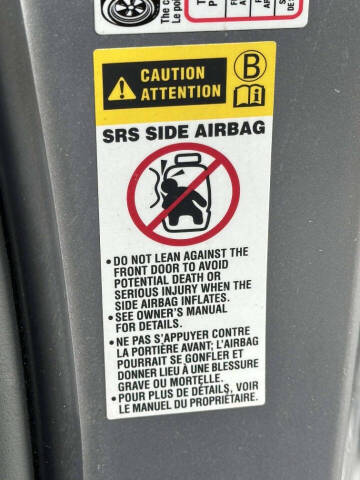 2014 Toyota Sienna XLE 8-Passenger